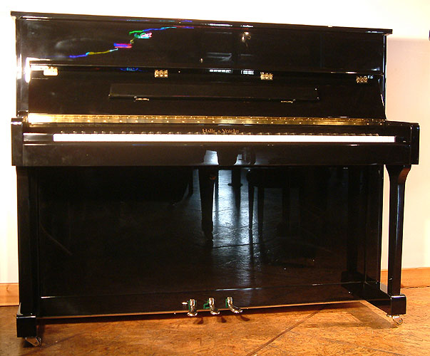 Halle & Voight upright Piano for sale.