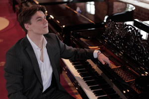 Presenting Ellis Arey, The 2022 Victor of The Leeds Conservatoire Piano Competition Sponsored by Besbrode Pianos
