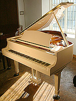 New Halle & Voight grand piano For Sale