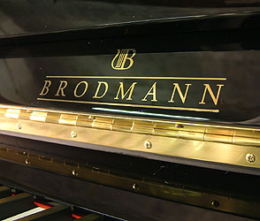 Brodmann BU-132 Upright Piano