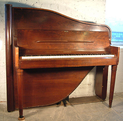 Rippen upright piano