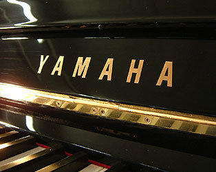Yamaha  U3 upright piano for sale
