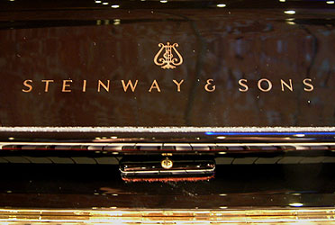 Steinway Model V Upright Piano for sale. We are looking for Steinway pianos any age or condition.