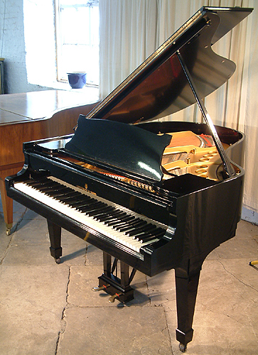 Steinway model M Grand Piano for sale.