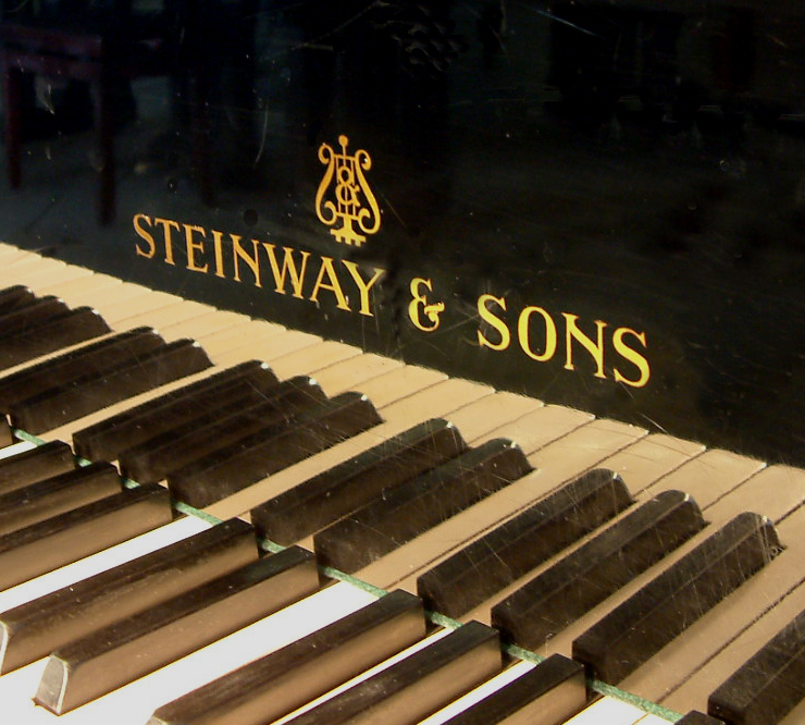 Steinway Model M Grand Piano for sale. We are looking for Steinway pianos any age or condition.
