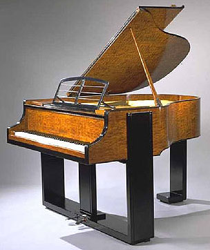 Welmar Grand Piano for sale.