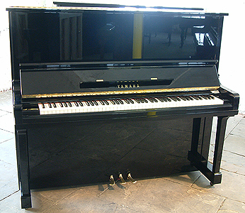 Yamaha U30  upright piano for sale