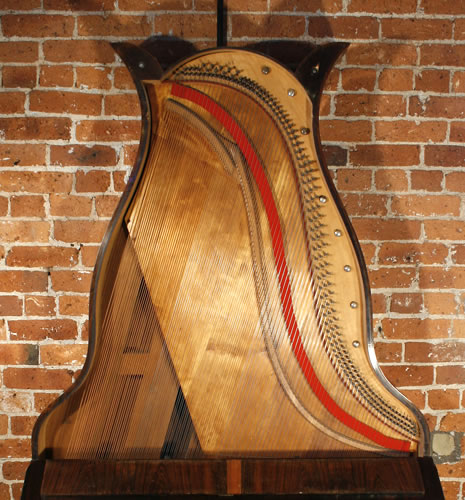Antique, Klein lyre piano instrument
