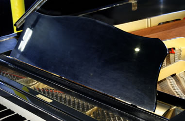 Yamaha C5 Grand Piano for sale. We are looking for Steinway pianos any age or condition.