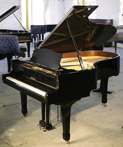 Yamaha C5 grand Piano for sale.