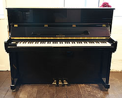 Modern Samick SU 118SB Upright Piano