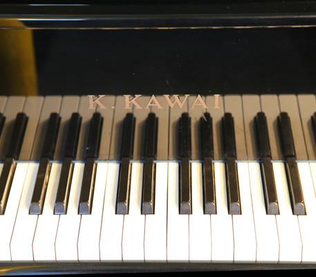 Kawai KG3C Grand Piano for sale.