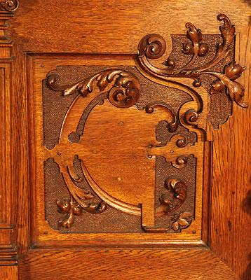 Bohme ornately carved front panel with scrolling acanthus.