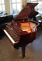 Reid-Sohn SG140A Baby Grand Piano For Sale with a Mahogany Case