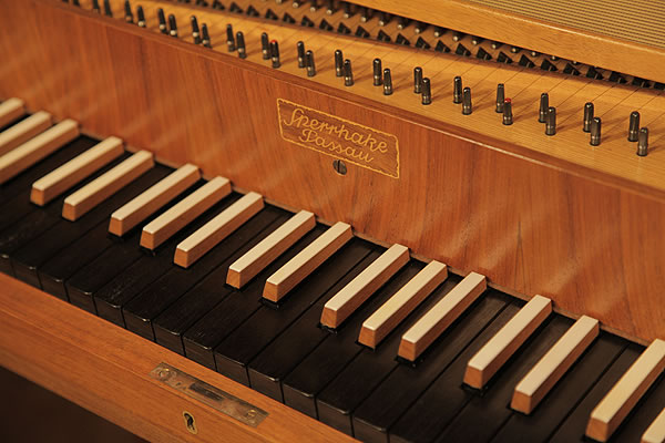 Sperrhake Passau manufacturers logo on fall