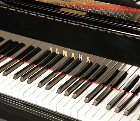 Yamaha G5 Grand Piano for sale.
