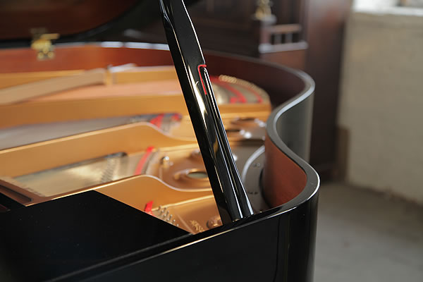 Yamaha GB1 Grand Piano for sale. We are looking for Steinway pianos any age or condition.