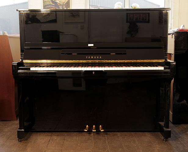 Yamaha SU-131 upright Piano for sale.