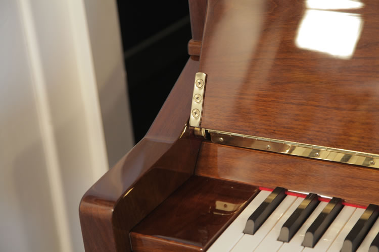Eisenstein UP121  upright Piano for sale.