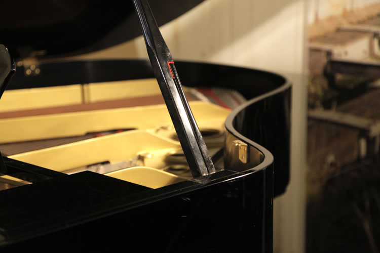 Yamaha G2 Grand Piano for sale.