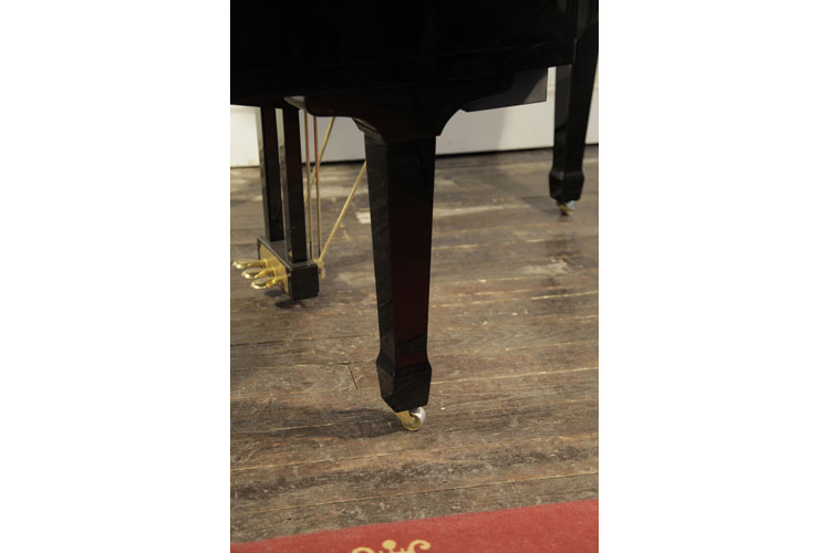 Hamlyn Klein piano leg detail