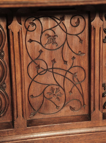 Gebruder Knake bottom panel feturing stylised leaves and flowers.