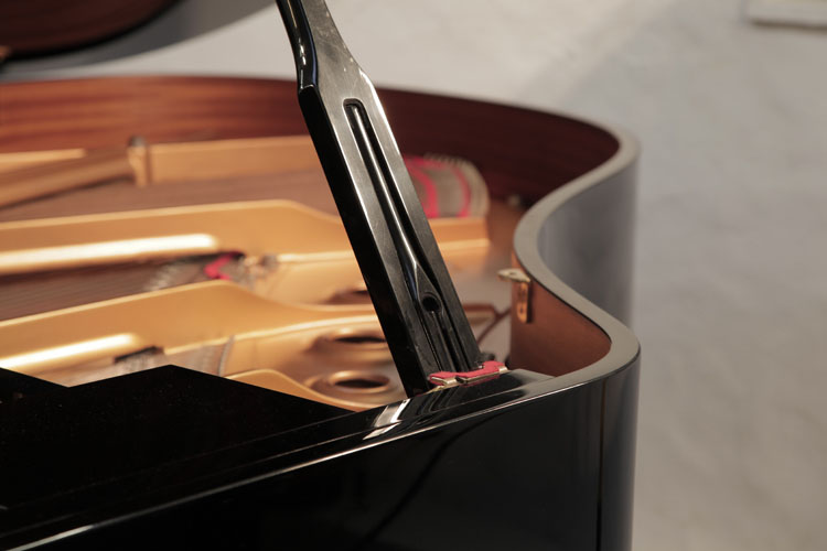 Yamaha C2 Grand Piano for sale.