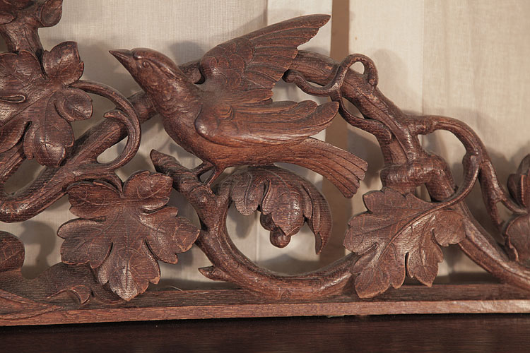 Biese Hof carved   bird detail