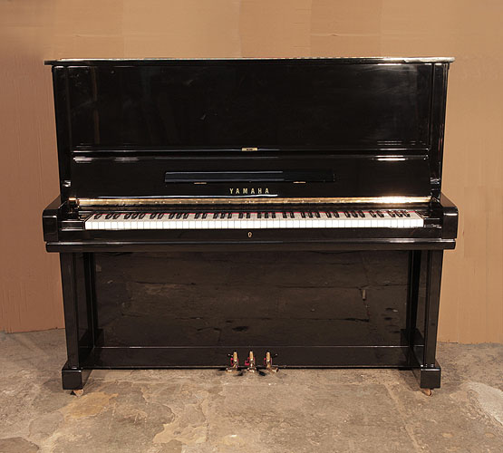 Yamaha upright Piano for sale.