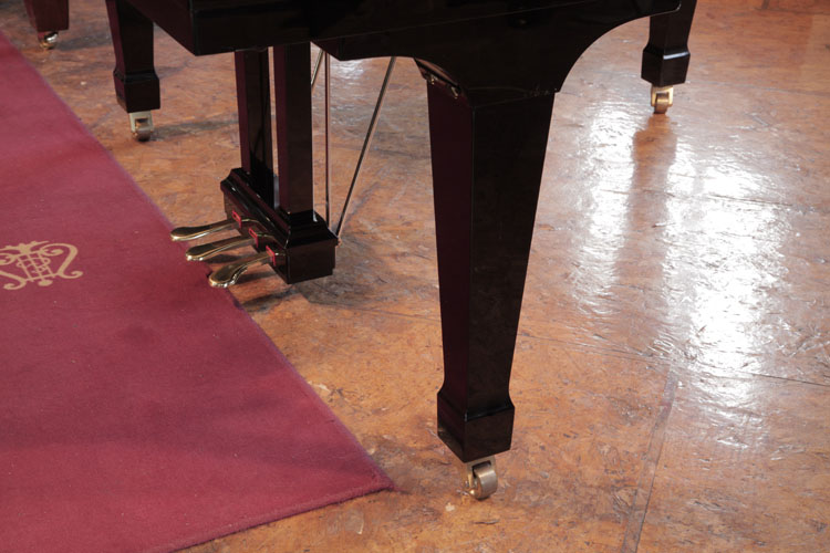 Boston  spade piano leg