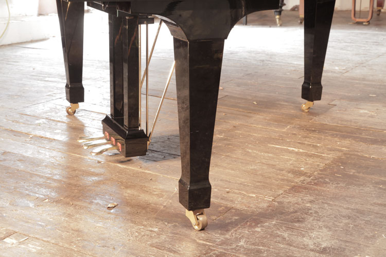 Boston  spade piano leg