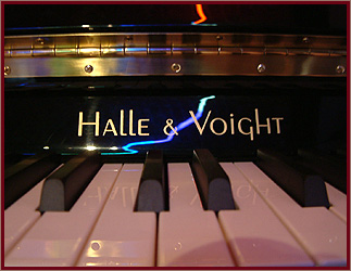 Halle & Voight Upright Piano