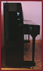 Halle & Voight Upright Piano