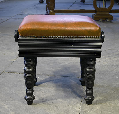 Adjustable Piano Stool