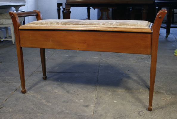 Shaker Style, Duet Piano Stool