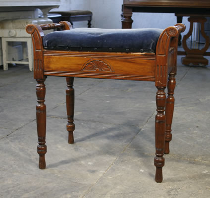 Piano Stool with Storage