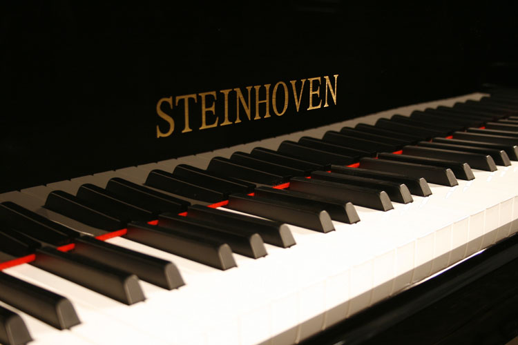 Steinhoven manufacturers name on fall