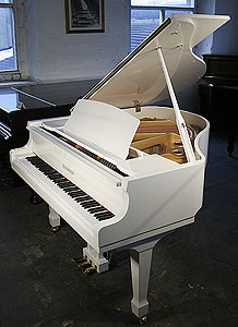 Steinhoven Model 148 Baby Grand Piano
