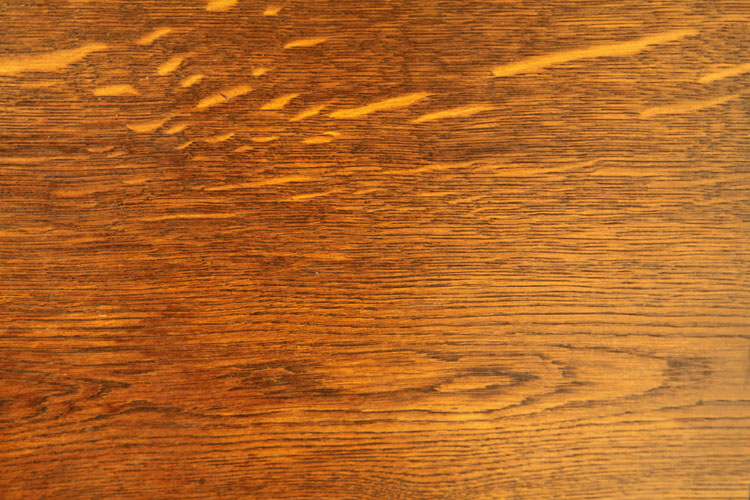  Gerhard Adams piano oak wood grain