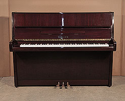 Yamaha E116 upright Piano