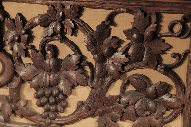 Biese Hof carved bottom panel detail.