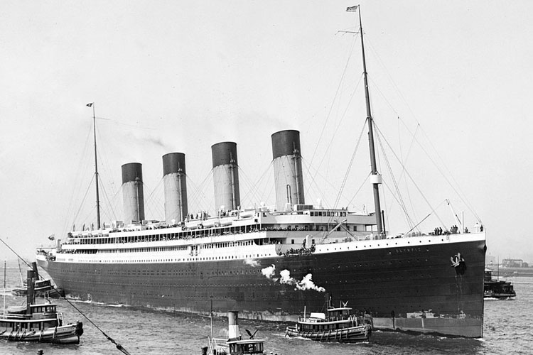RMS Olympic  in New York