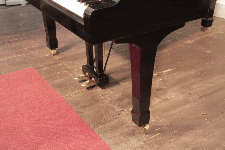 Yamaha G5 spade piano leg