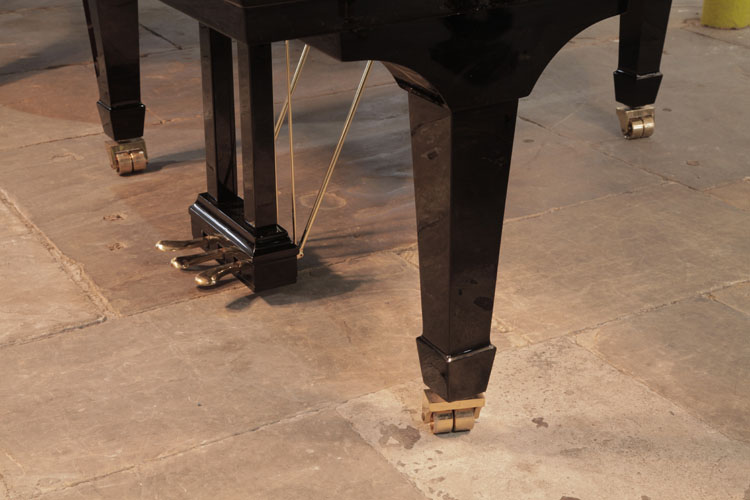Hoffmann  spade piano leg