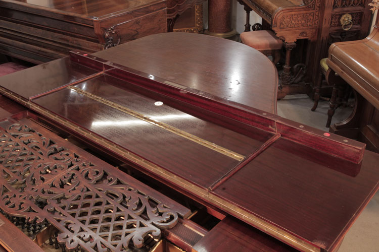 Schiedmayer piano lid with patented three compartment top lid