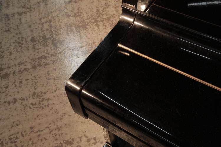 Yamaha rounded piano cheek